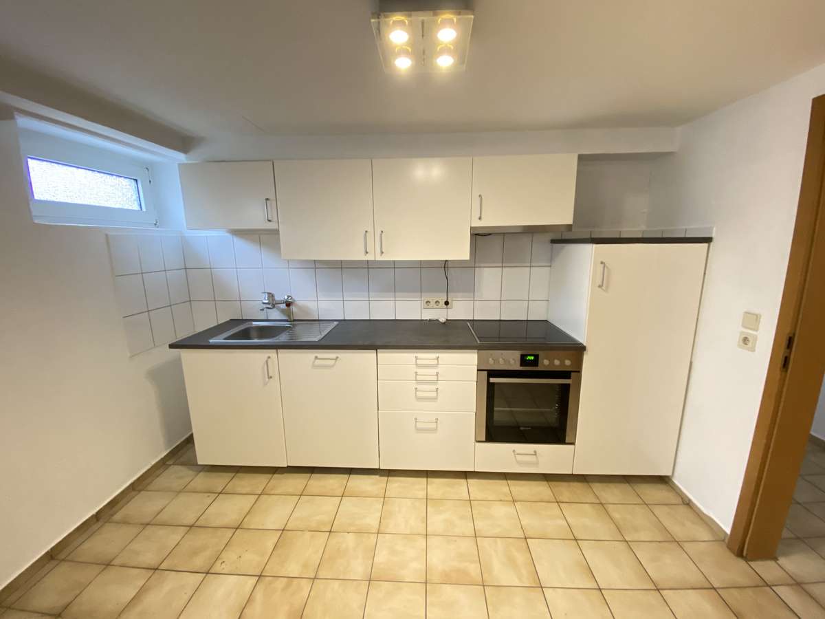 Ramstein-Miesenbach - 3 ZKB, Einbauküche, Tageslichtbad - Foto 1